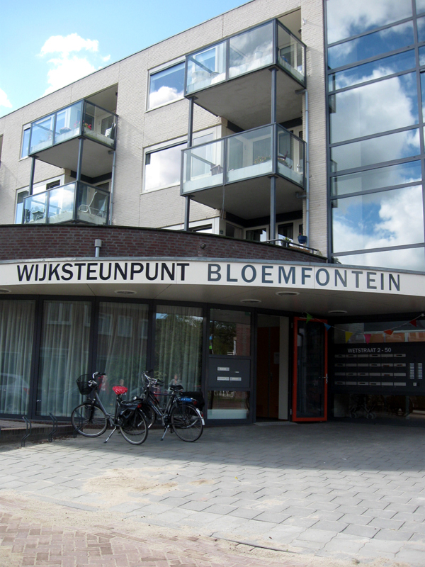 Huiskamer in wijksteunpunt Bloemfontein