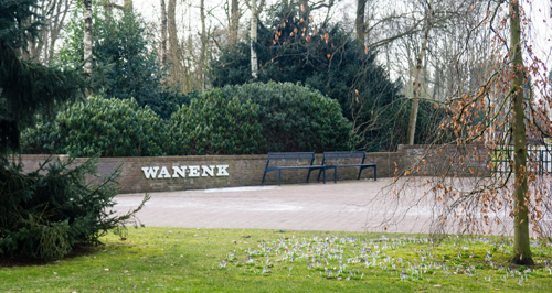 Ruimen graven begraafplaats Wanenk in Vaassen