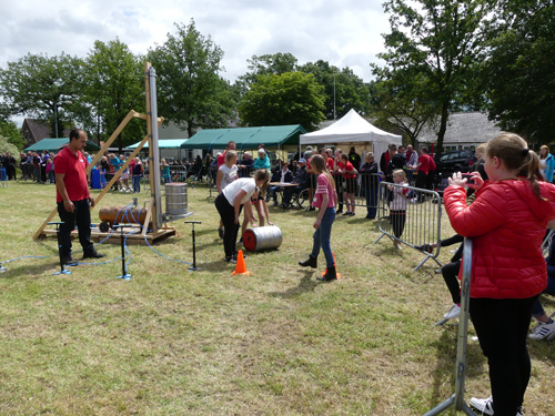 Zuuker-feest Biervat rollen!