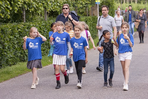 Avondwandelvierdaagse in Vaassen Dag 1