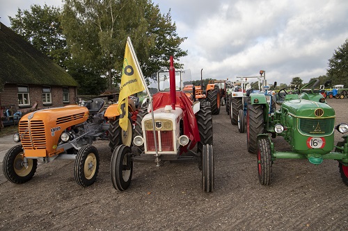 6de Toertocht Oldtimer Club Beemte Broekland