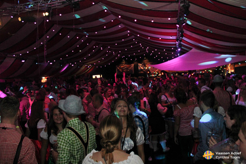 Bier- und Weinfest zaterdagavond deel 2/2