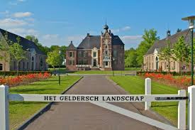 Kasteel de Cannenburgh zet de poort weer open