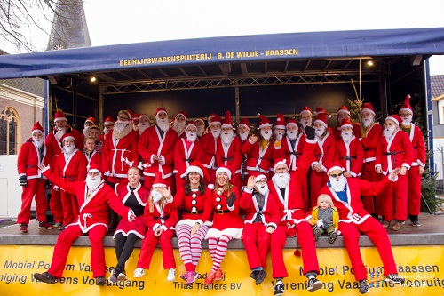 Santa Fun door Vaassen met een Urban Walk & Run