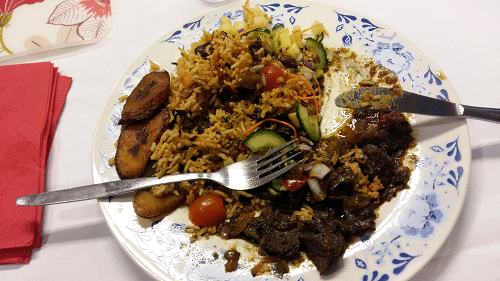 Samen eten in Balai Pusat