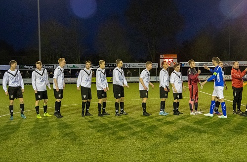 KCVO wint een sensationele derby