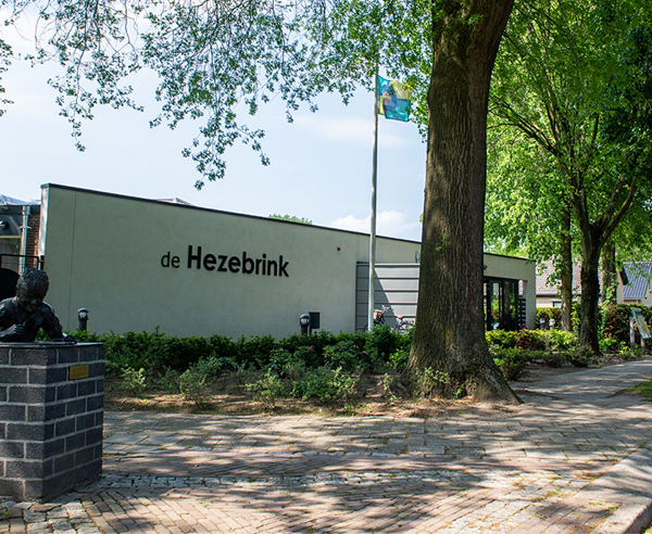 Het inloopuur in de Hezebrink breidt uit
