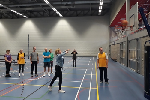 Succesvolle start OldStars walking basketball in Epe