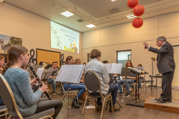 Jeugd Muziekvereniging Prins Bernhard Emst laat van zich horen!