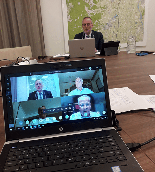 Eerste digitale raadsvergadering in Epe