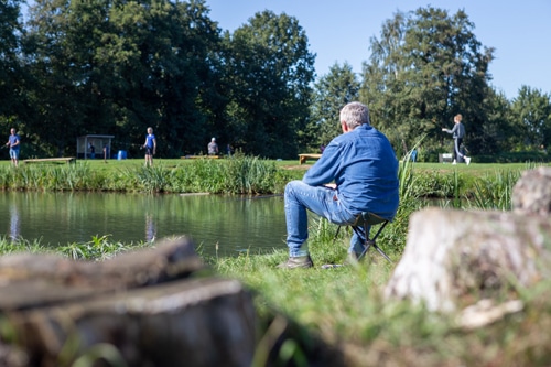 Forellenkwekerij ’t Smallert bezorgt iedere vrijdag vispakketten in de gemeente Epe