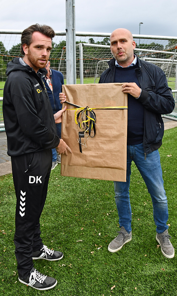 VIOS zet trainer Danny in het zonnetje