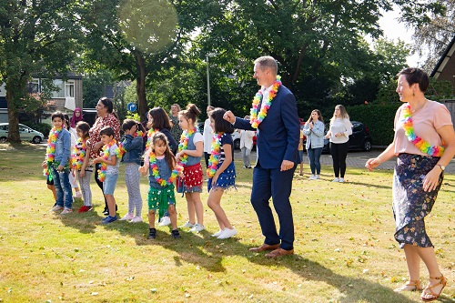 Wethouder Erik Visser opent zomerschool Epe-Heerde