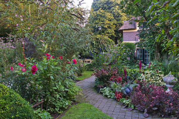 Hoogzomerweekend Tuinen De Roode Hoeve in Nijbroek