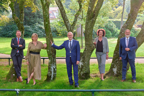 College gaat door met drie wethouders