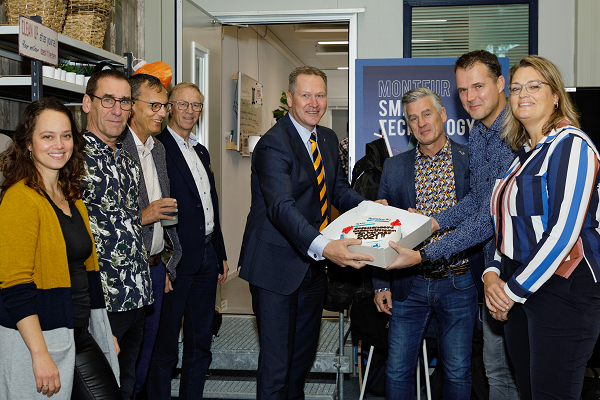 Wethouder zet Opleiding Smart Technology Epe in het zonnetje