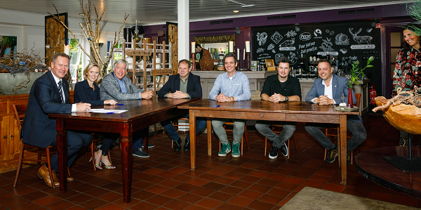 Ondertekening is duurzaam startschot pilot-plan bij twee vakantieparken