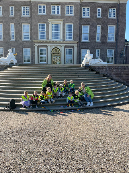 KOM Kinderopvang op visite bij Paleis het Loo