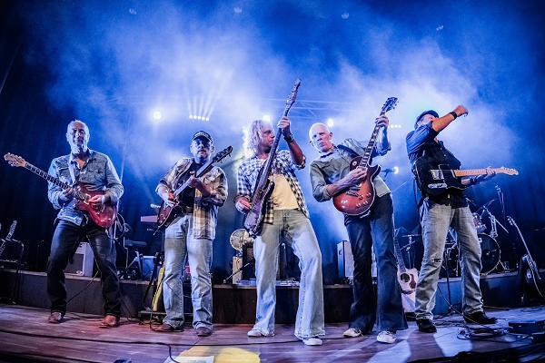 Nog enkele kaarten voor het optreden van de The Eagles Legacy band op 15 oktober in Discotheek Blue Sky in Emst