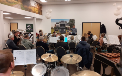 Jasper Esselink voorlopig dirigent harmonieorkestPrins Bernhard Emst