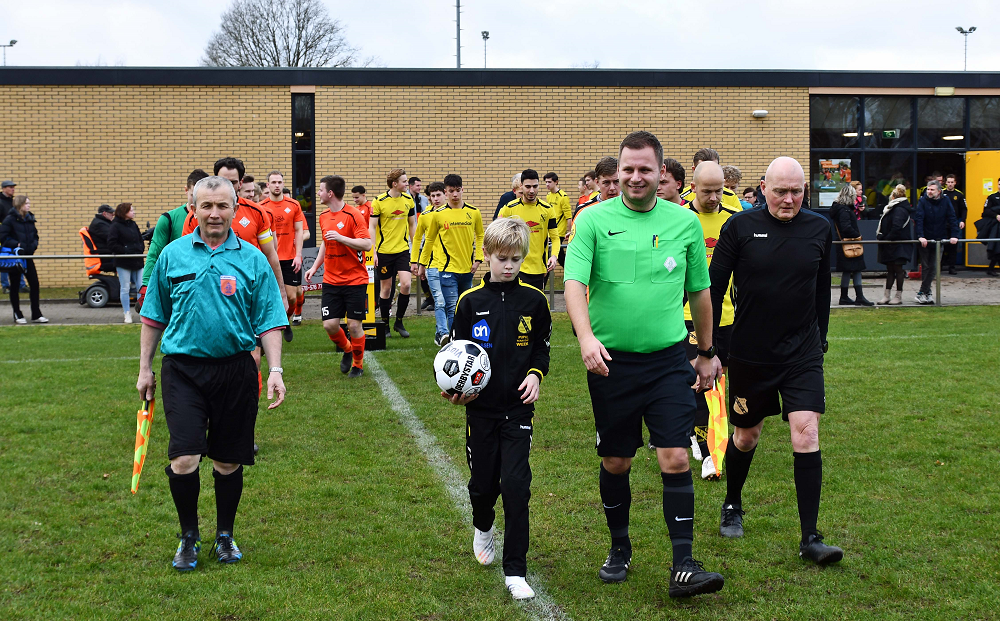 “Vios wint in slechte wedstrijd van Eerbeekse Boys”
