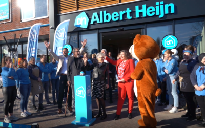 Vernieuwde Albert Heijn Vaassen feestelijk geopend