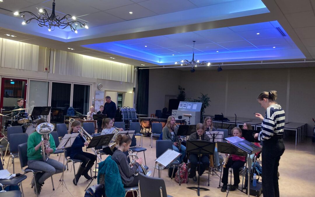 Nieuwe dirigente voor jeugdorkest VFC