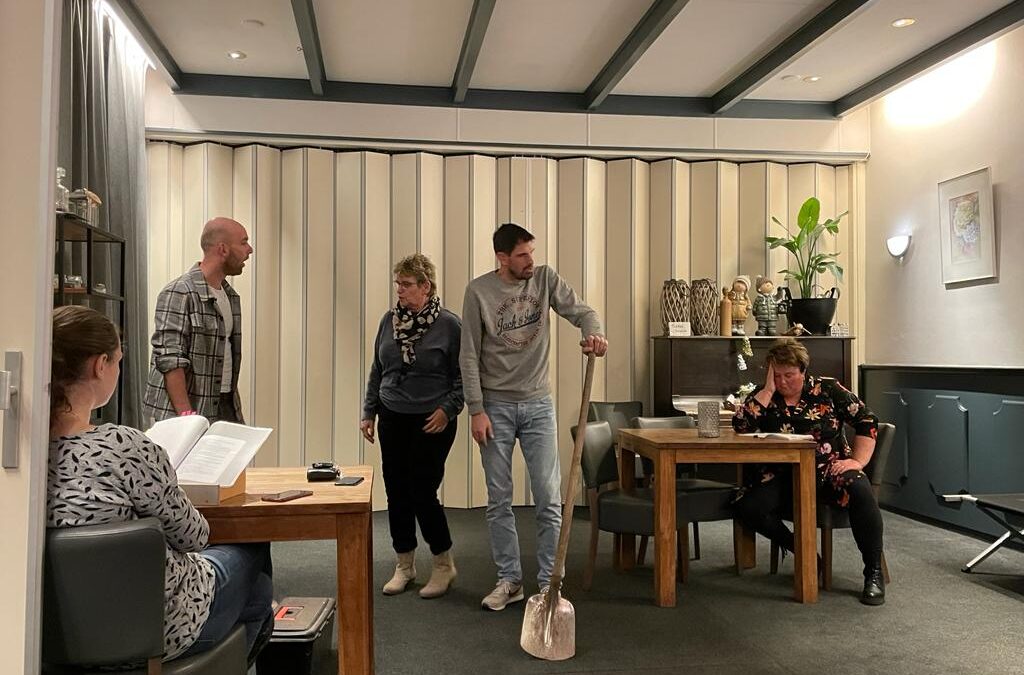 Oener Toneel weer zeer succesvol