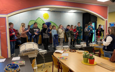 Meer Muziek In De Klas bij basisschool ’t Mozaïek.