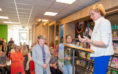 Boekpresentatie Huis zonder Fundament: een feest van warmte en aandacht
