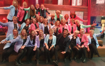 Song and Relation op TV in het programma ZING!
