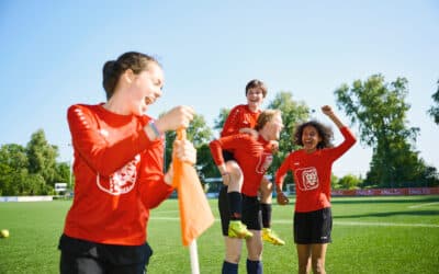 Nieuw sponsorcontract voor 3 jaar tussen c.s.v. VIOS Vaassen en ING