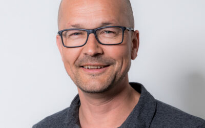 Lezing en Dialoog: Verkennen van de Verwevenheid tussen Kerk en Slavernij