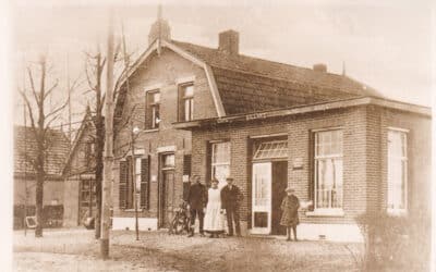 Ampt Epe: Café De Nieuwe Zorg  Hoofdweg 25-27 Emst.