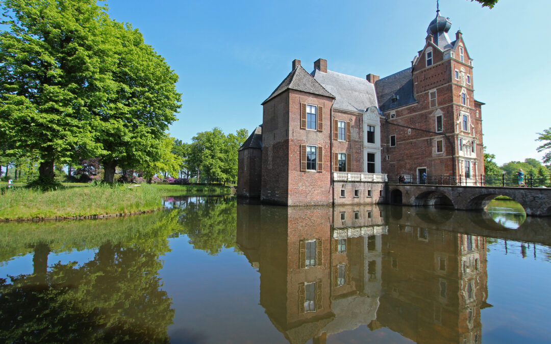 Paasopening bij kasteel Cannenburch
