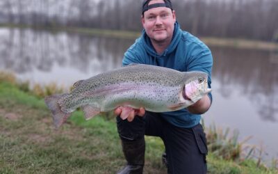 10 kg zalmforellendag (zonder kuit) op vijver 2 bij ’t Smallert