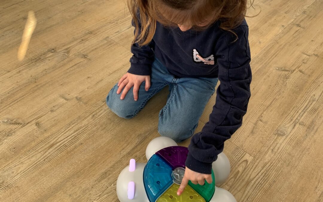 Spelen met robotjes bij Boeken en Babbels