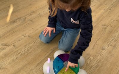 Spelen met robotjes bij Boeken en Babbels