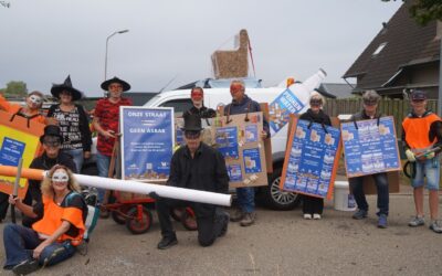  ‘Peukenwater’ als prikkelende eye-catcher in optocht Emsterfeest