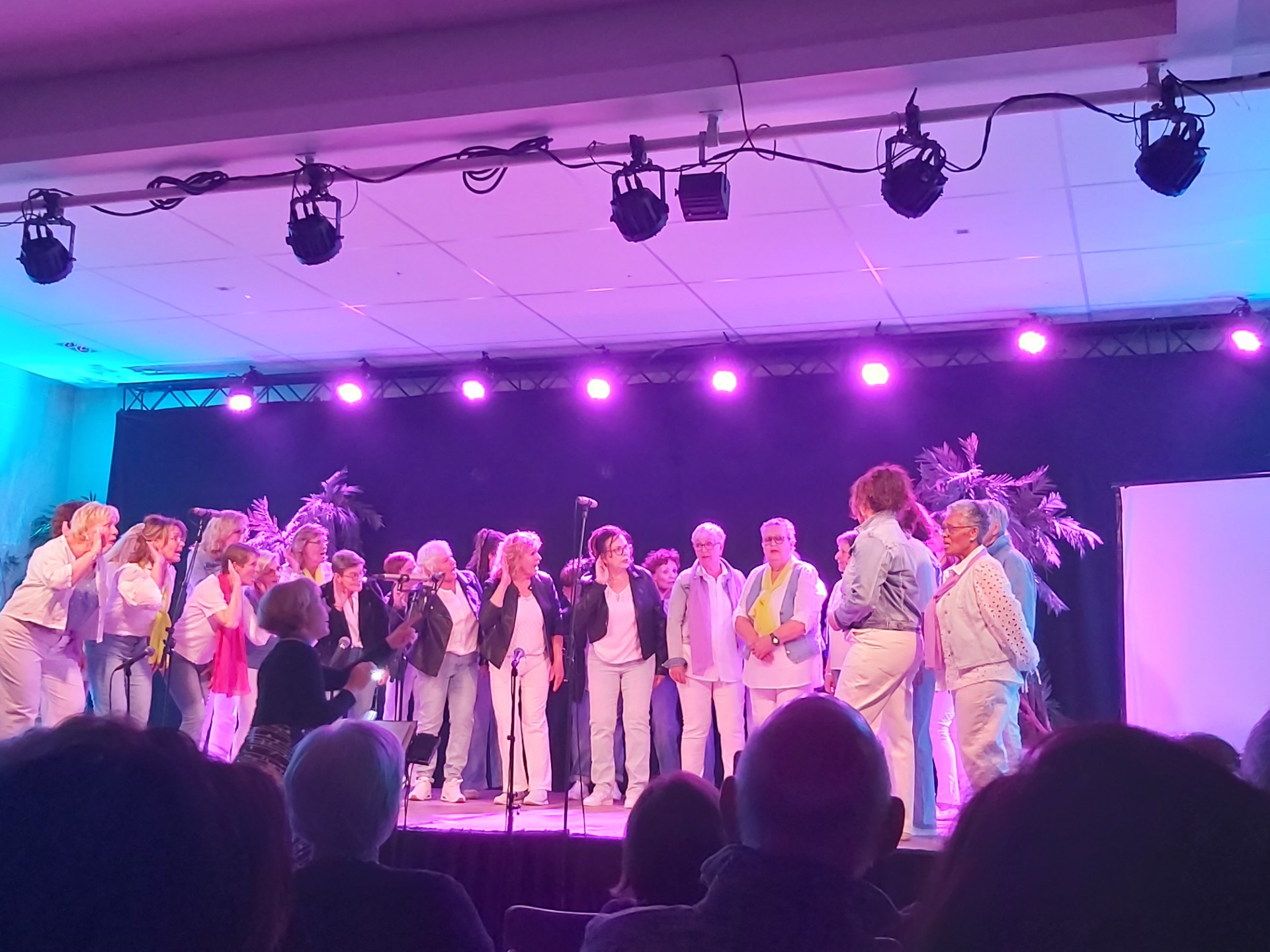 1561cb14-25e3-4810-8148-59c9e3a470b0