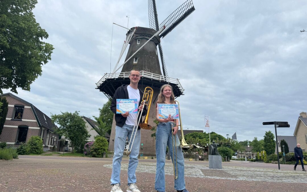 Geslaagden bij het Vaassens Fanfare Corps