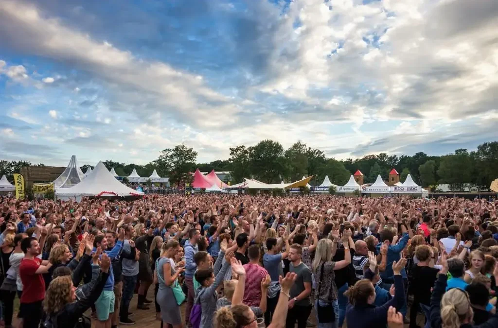 Drakenboot Apeldoorn. Laat de draak in je los
